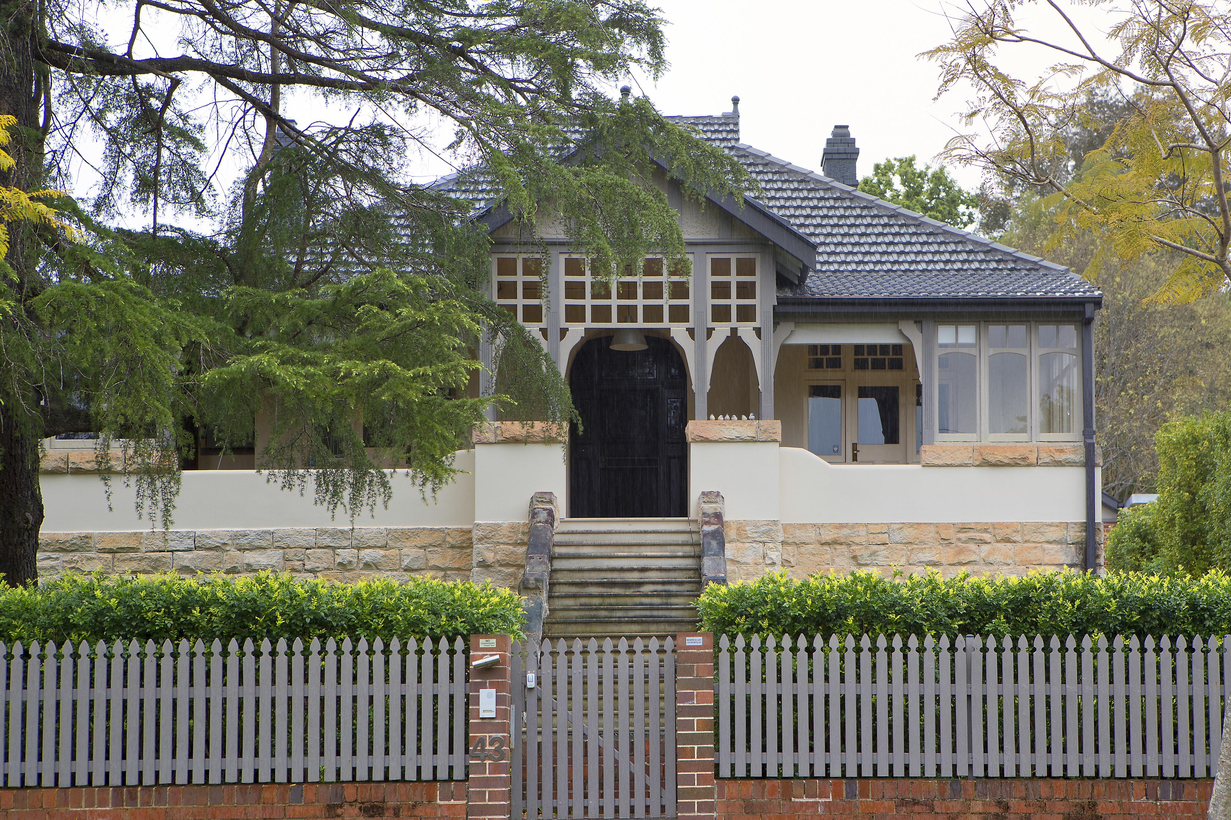 Gisbourne project, featuring Barestone Original, photoraphy by Marnie Hawson