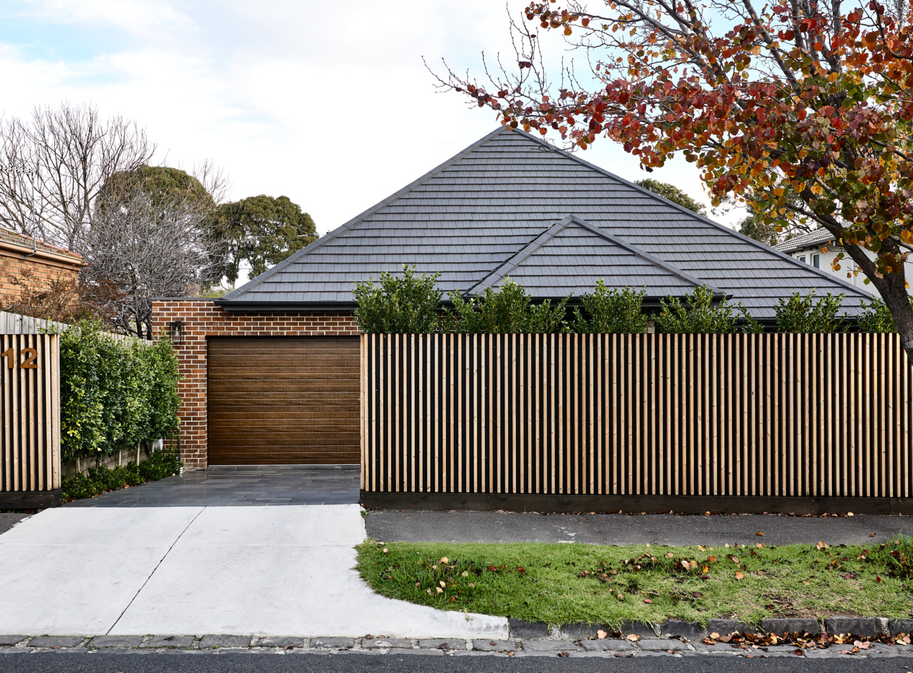 East Brighton home by <a href="hilstin.com.au" target="_blank">Hilston</a>
