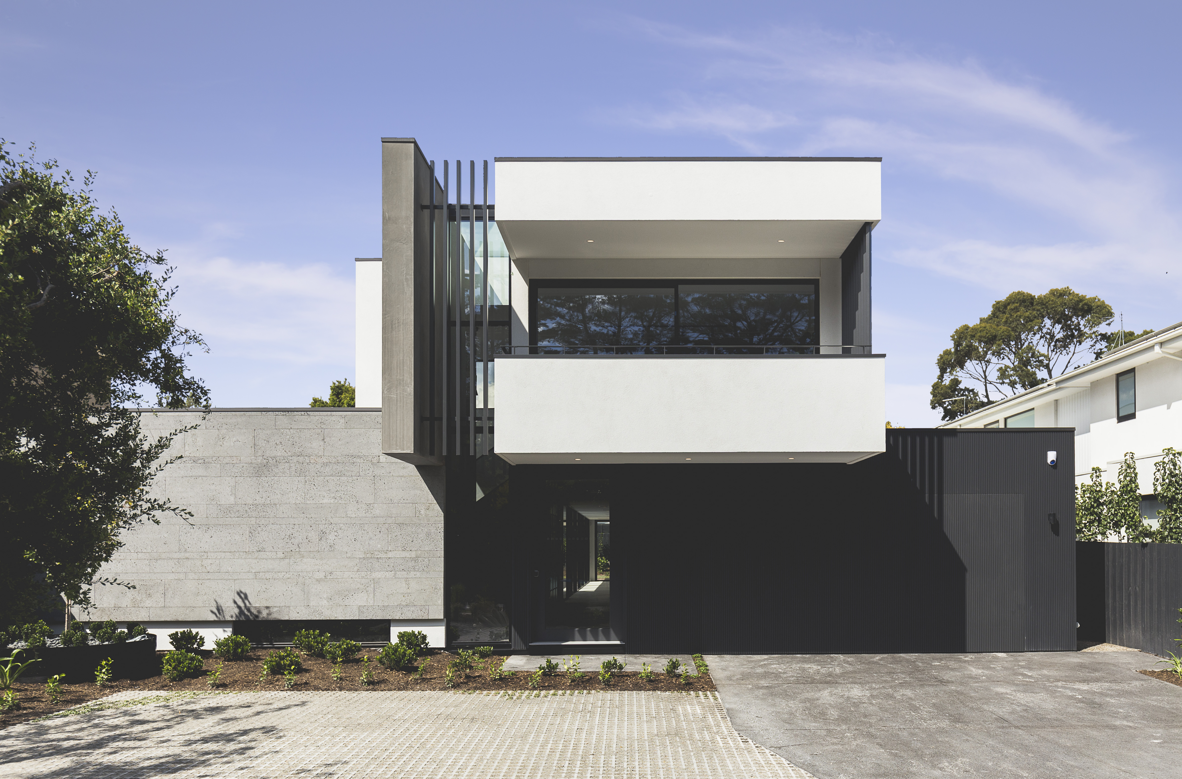 Latitude 37 - Beumaris